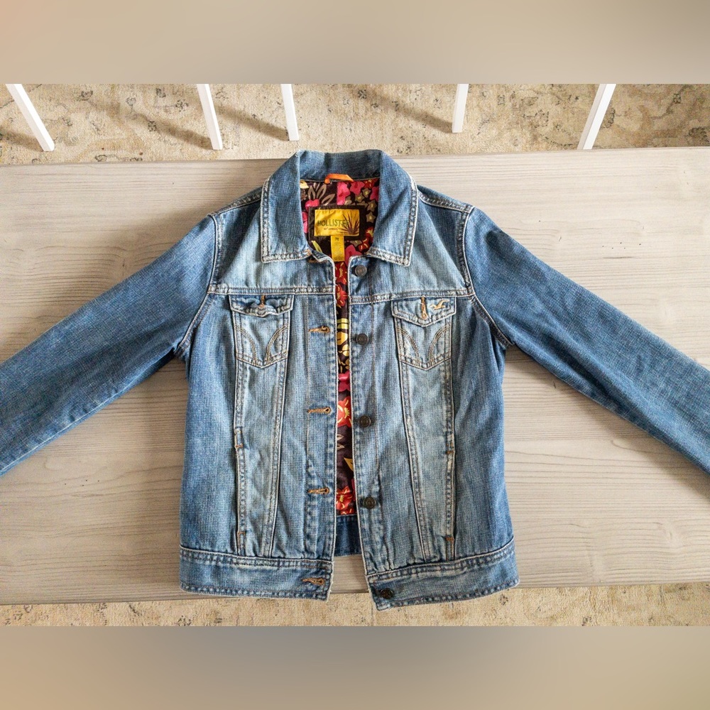 Hollister Denim Jack in Small
